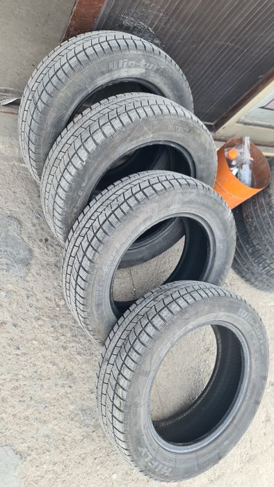 Зимние шины Размер 205,60,16