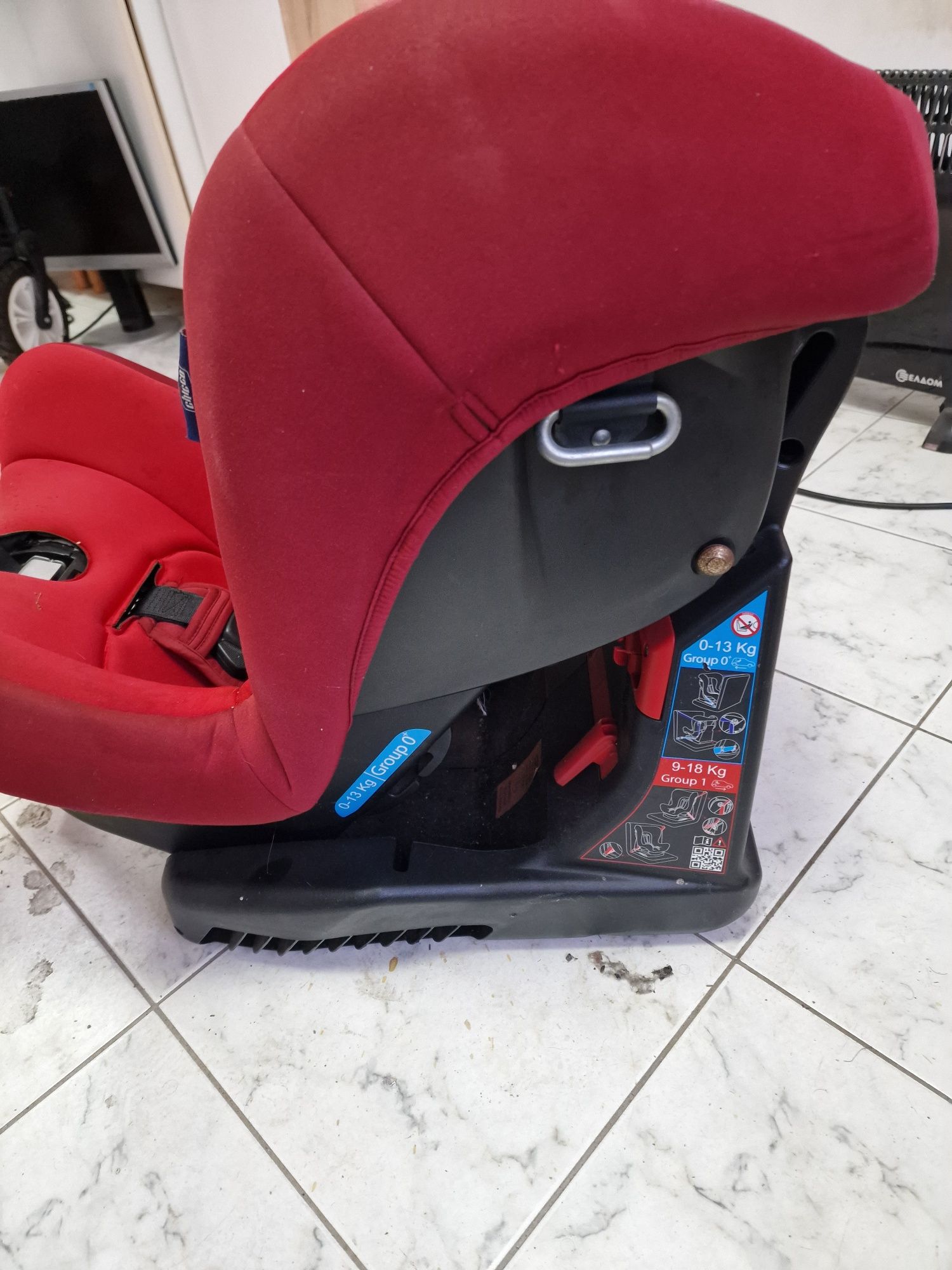 Продавам детско столче Chipolino
