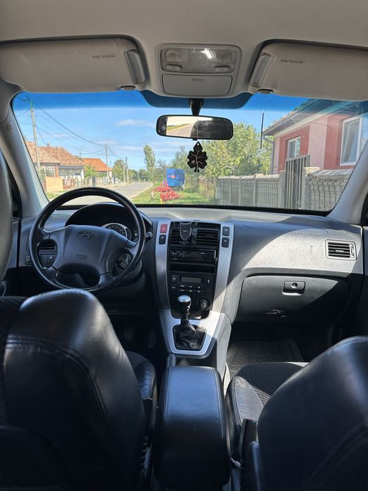 Hyundai Tucson.