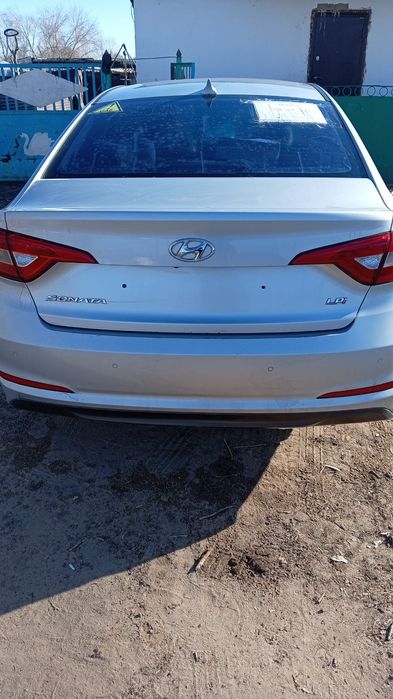Hyundai sonata 2015 2.0 Газ Заводской