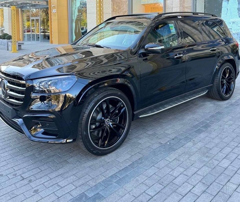 Mercedes-Benz GLS 450 год 2024