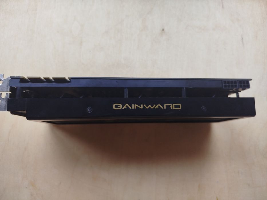 Nvidia GTX570 1GB DDR5
