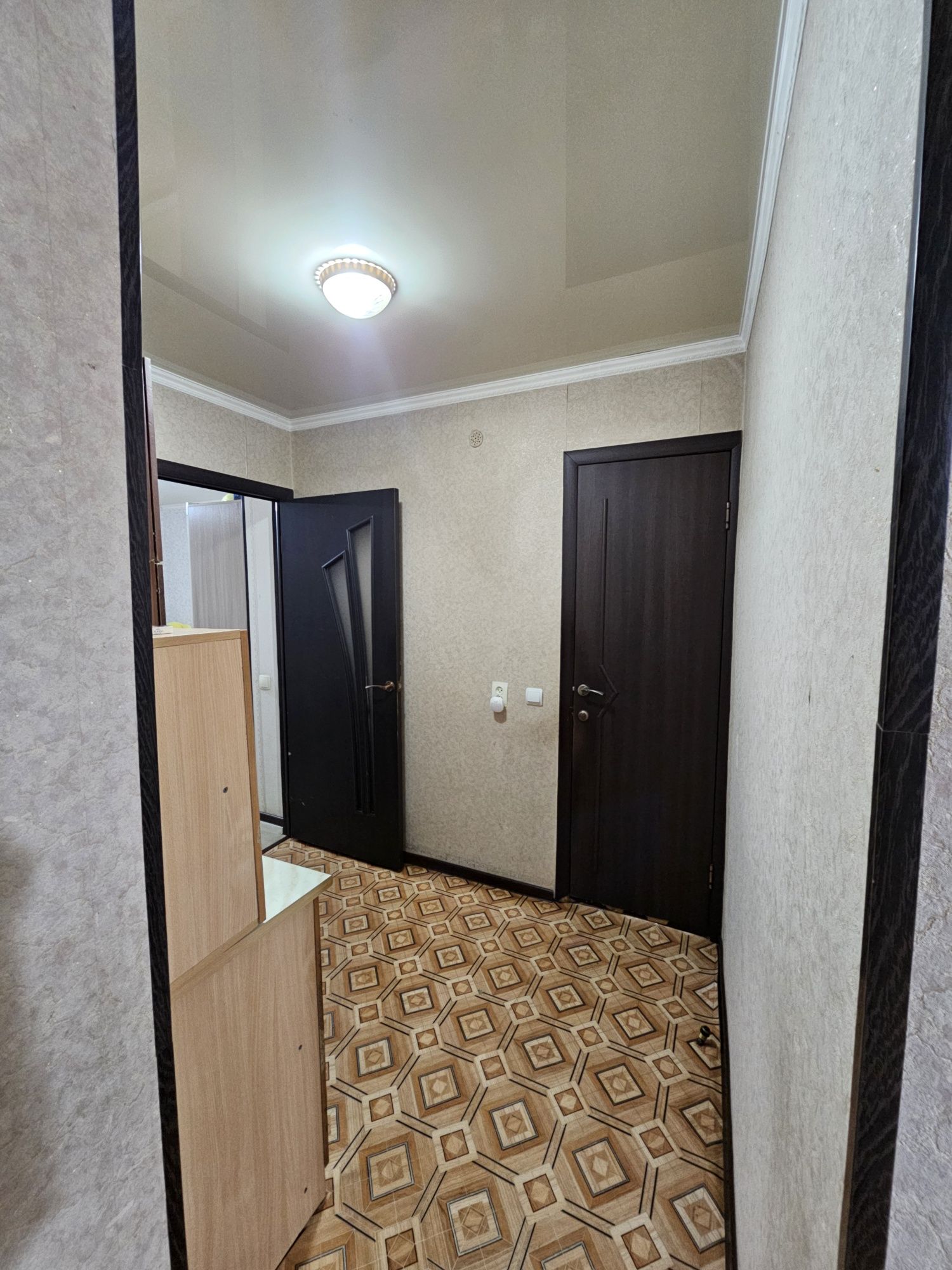 Продам 2 комнатную квартиру