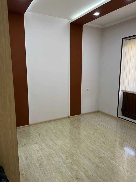 Продаётся квартира на Куйлюк-1 3/4/4