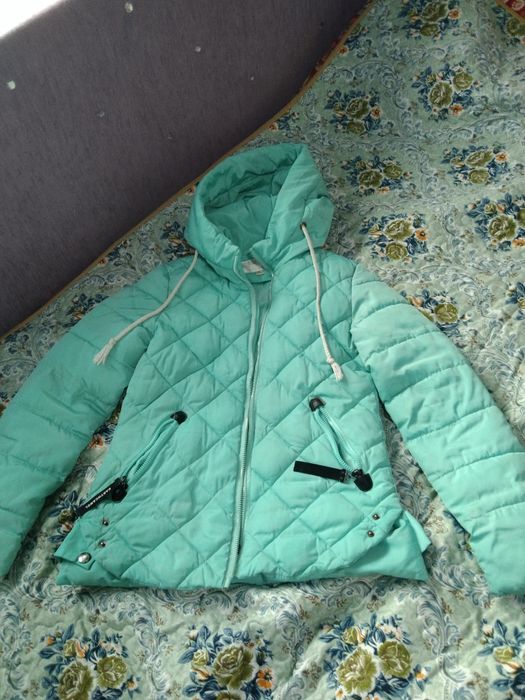 Продам куртку за 2тыс