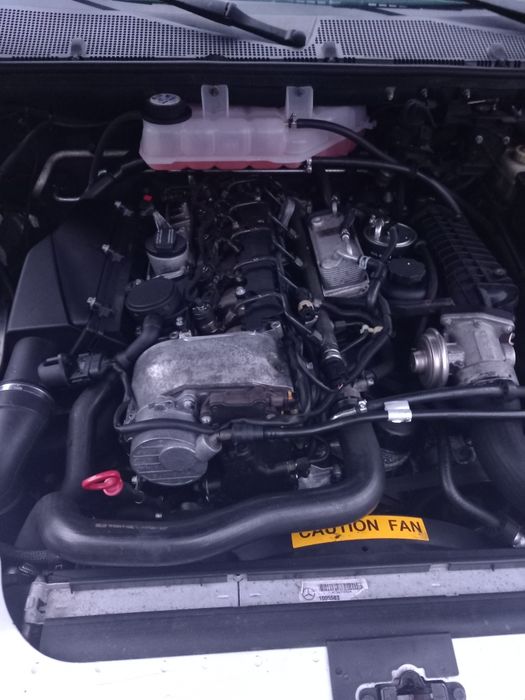 Vând Mercedes ML 2003