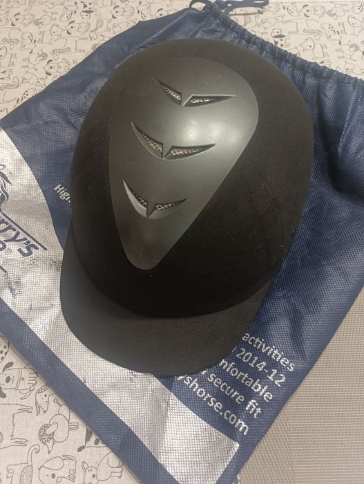 Каска/тока за конна езда