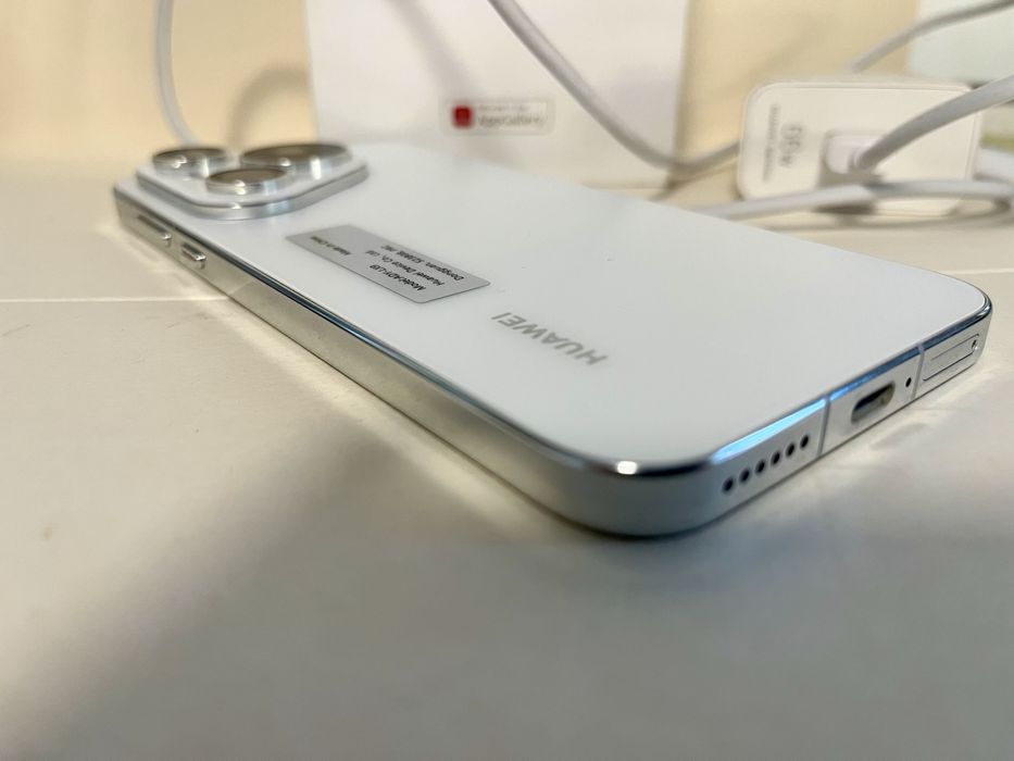 HUAWEI PURA 70  като нов