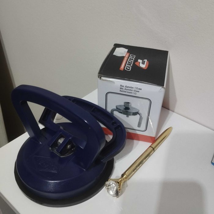 Вакуум лапа единична 40 кг + Ключове за маслен филтър универсален