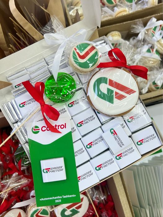 Копоративные подарки. Подарки на Новый год.