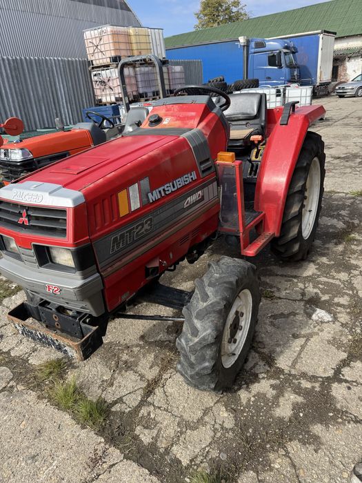 Tractor Mitsubishi MT23