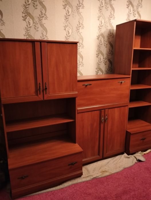 Продам польскую стенку.