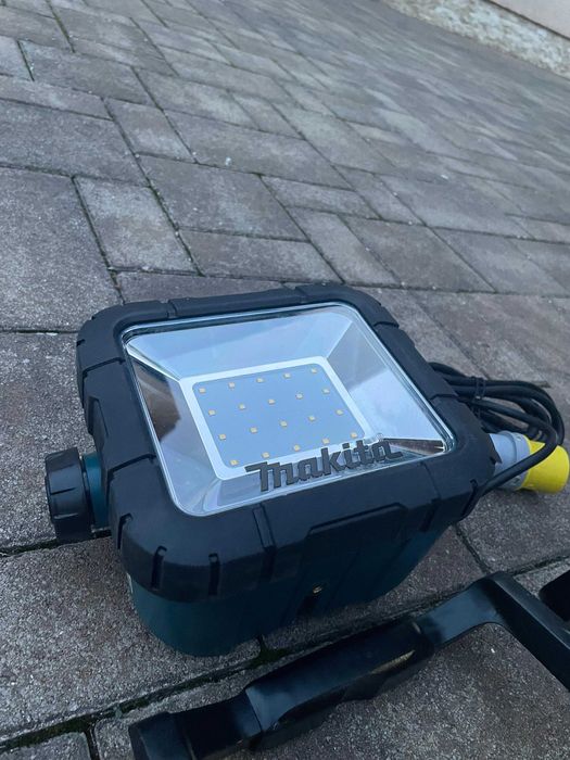Lampă de lucru Makita DML805 – 14.4V / 18V + 230V