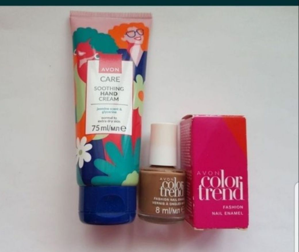 Avon Set cremă de mâini iasomie și lac de unghii