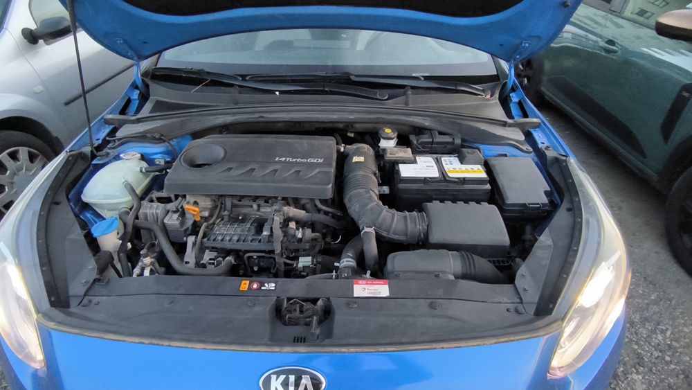 KIA Ceed GT Line 1.4 Benzină