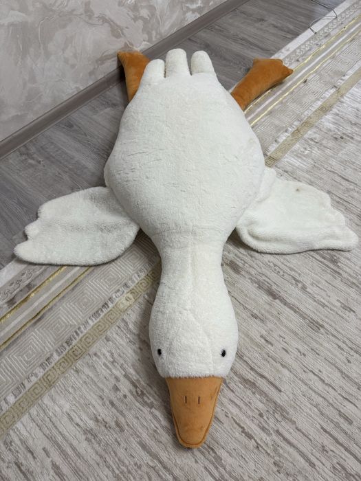 Мягкая игрушка гусь! продам срочно!