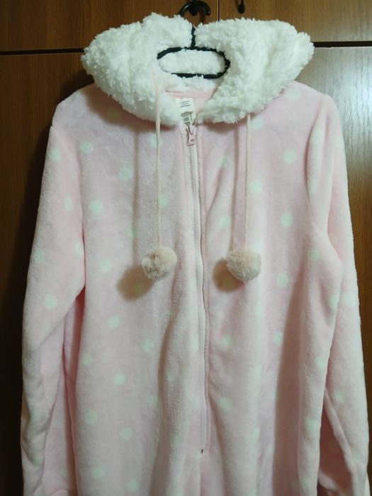 Pijama nouă mărimea S-M