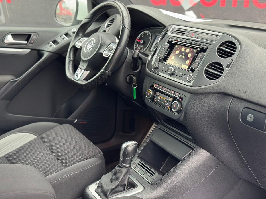 •Vw Tiguan R-Line~2.0TDI~2014~AUTOMAT DSG~4X4~Carlig~Garantie~Rate•
