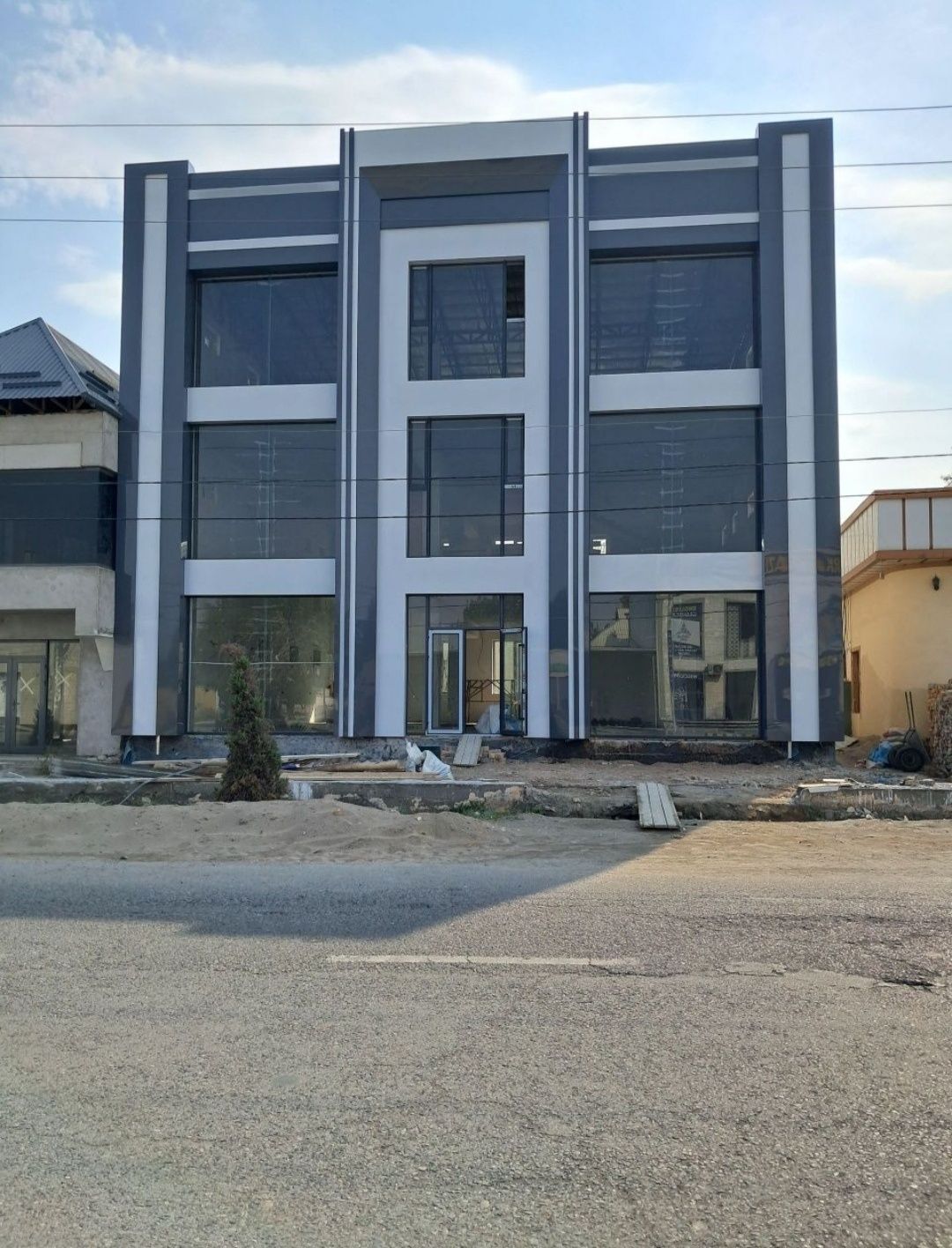 Alyukafon, Alyukabond