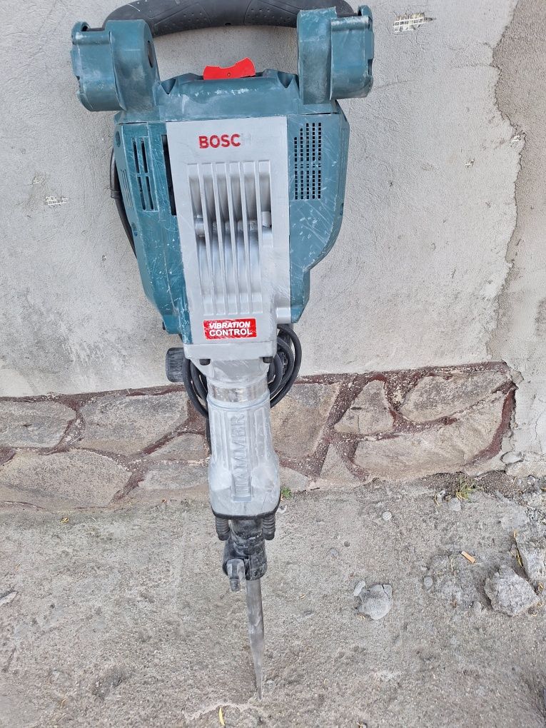 Bosch Professional GSH 16-30