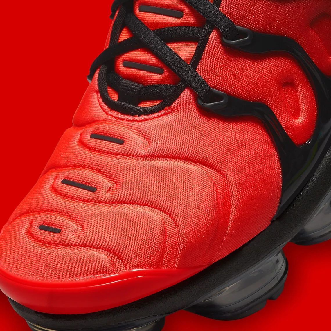 Nike VaporMax plus "Red/Black"