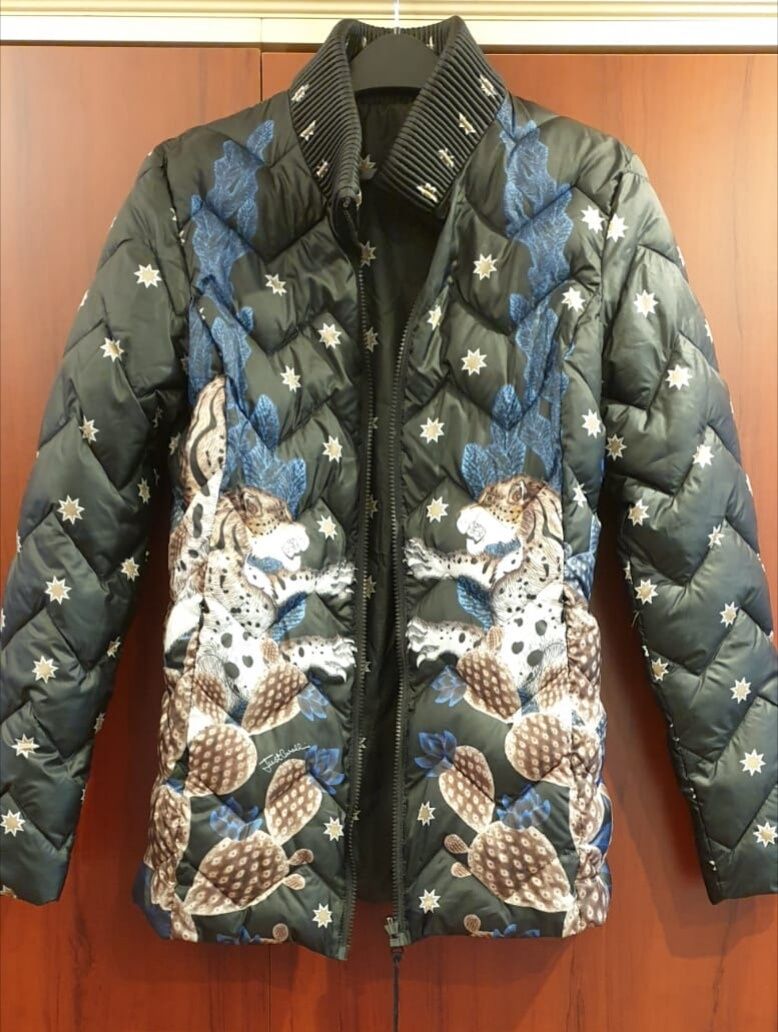 Geaca Just Cavalli originala marimea 44