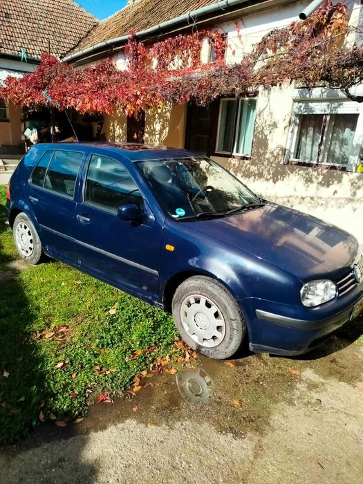 Volkswagen golf 4