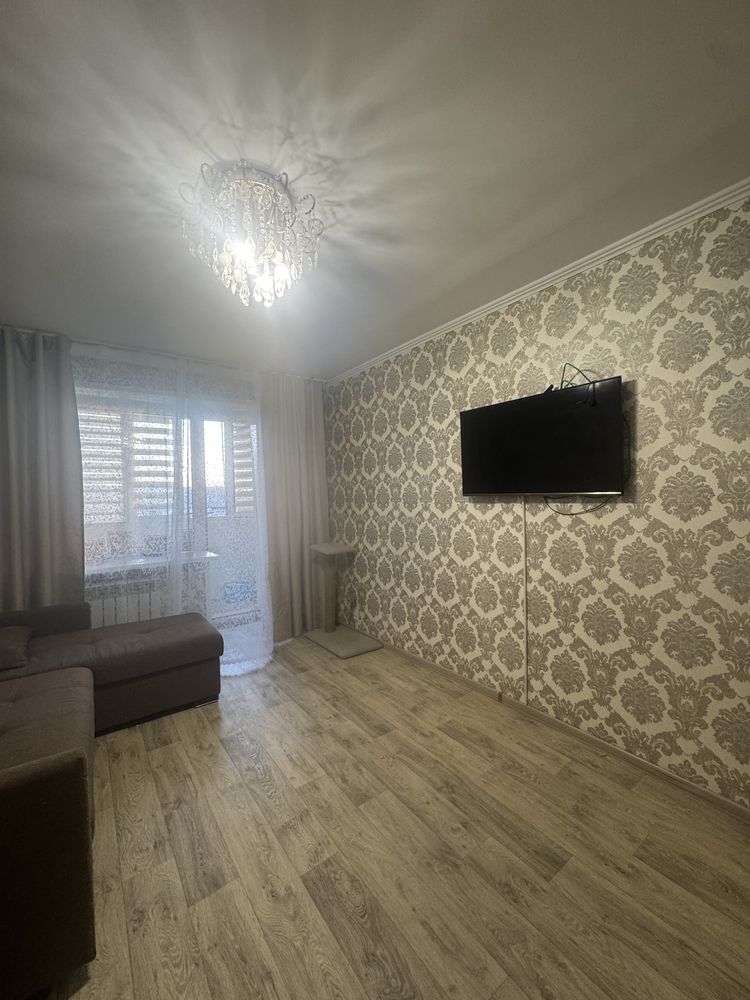 Продам 3 комнатную Центр
