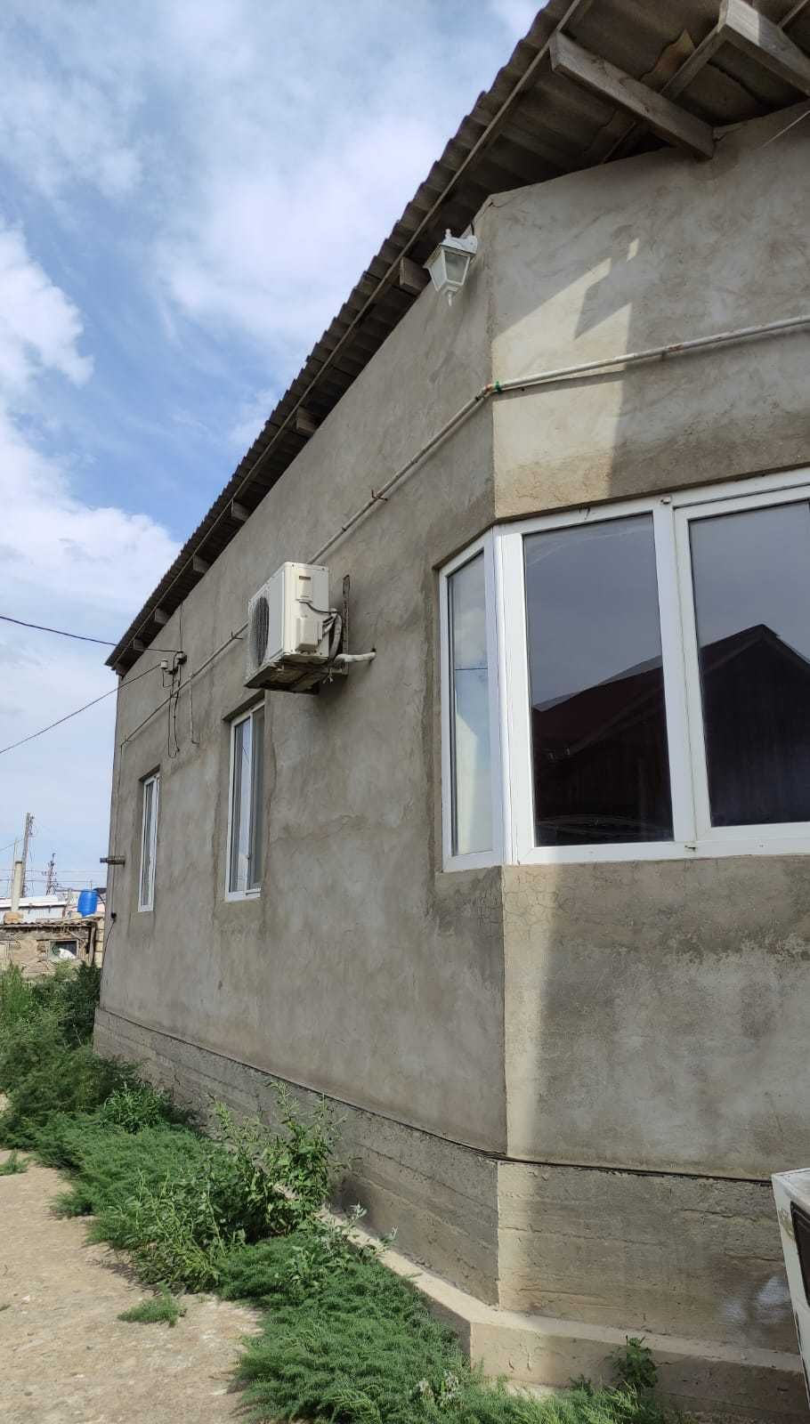 Дом с земельным участком в городе Атырау.