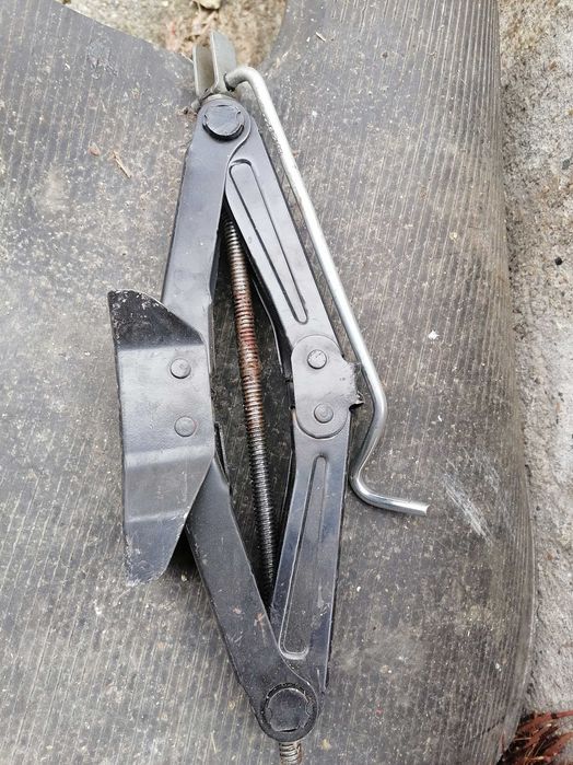 Vând piese wv. golf4 noi(consumabile)