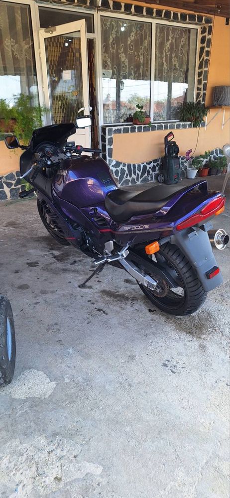 Suzuki RF900R 931CC
