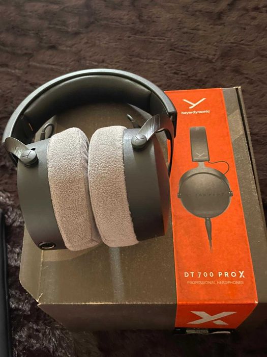 Beyerdynamic DT 700 Pro X (2024)