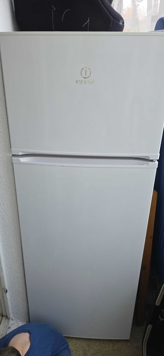 Frigider Indesit