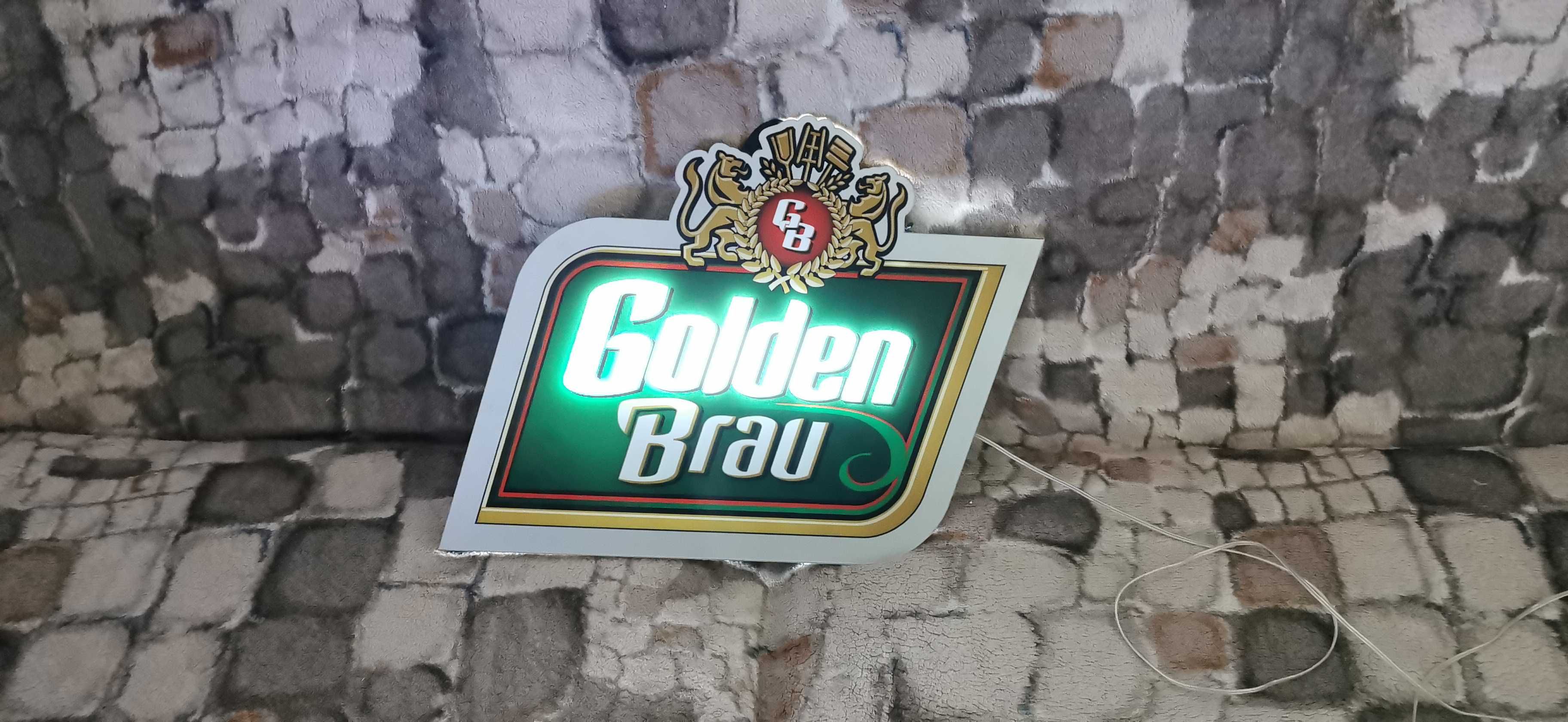 reclama luminoasa golden brau