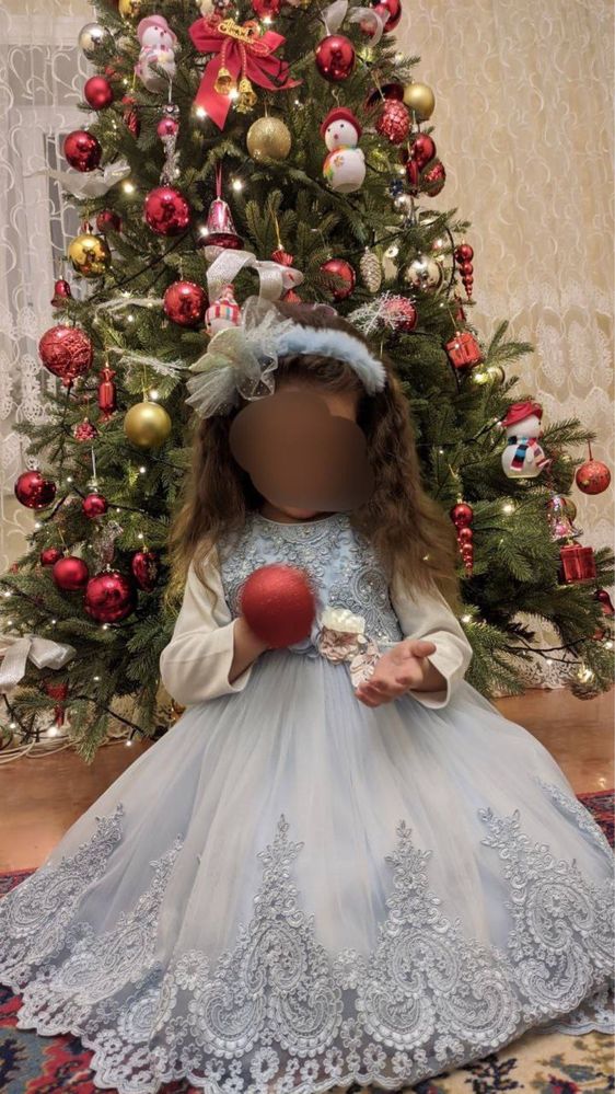 Платье фирмы Miss Trendy на 3-5 лет