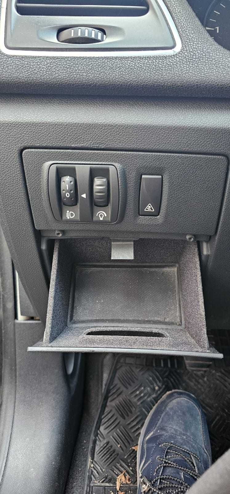 Renault Laguna 2011 avariata negociabil
