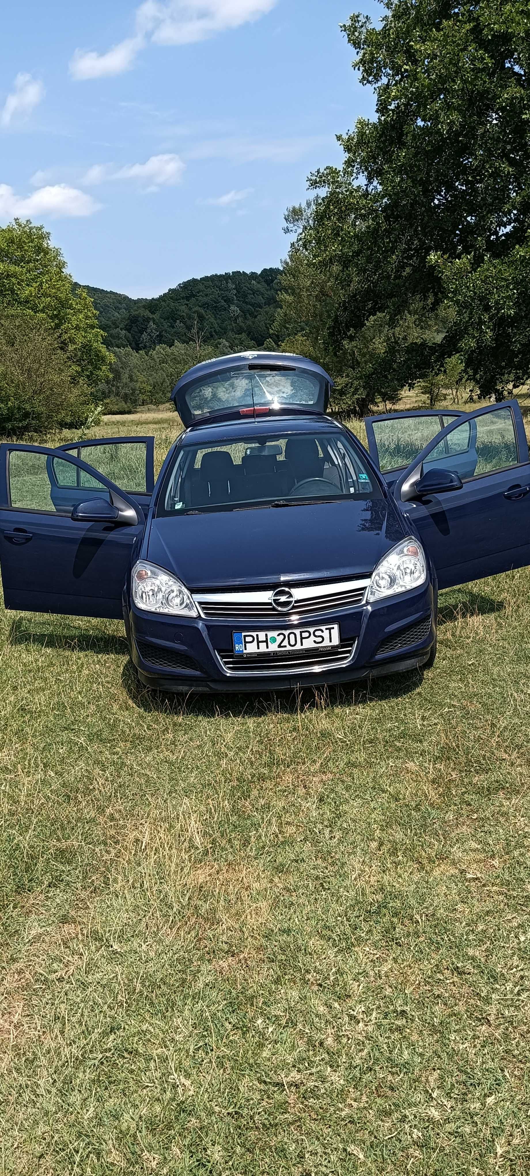 Opel Astra H / 2011