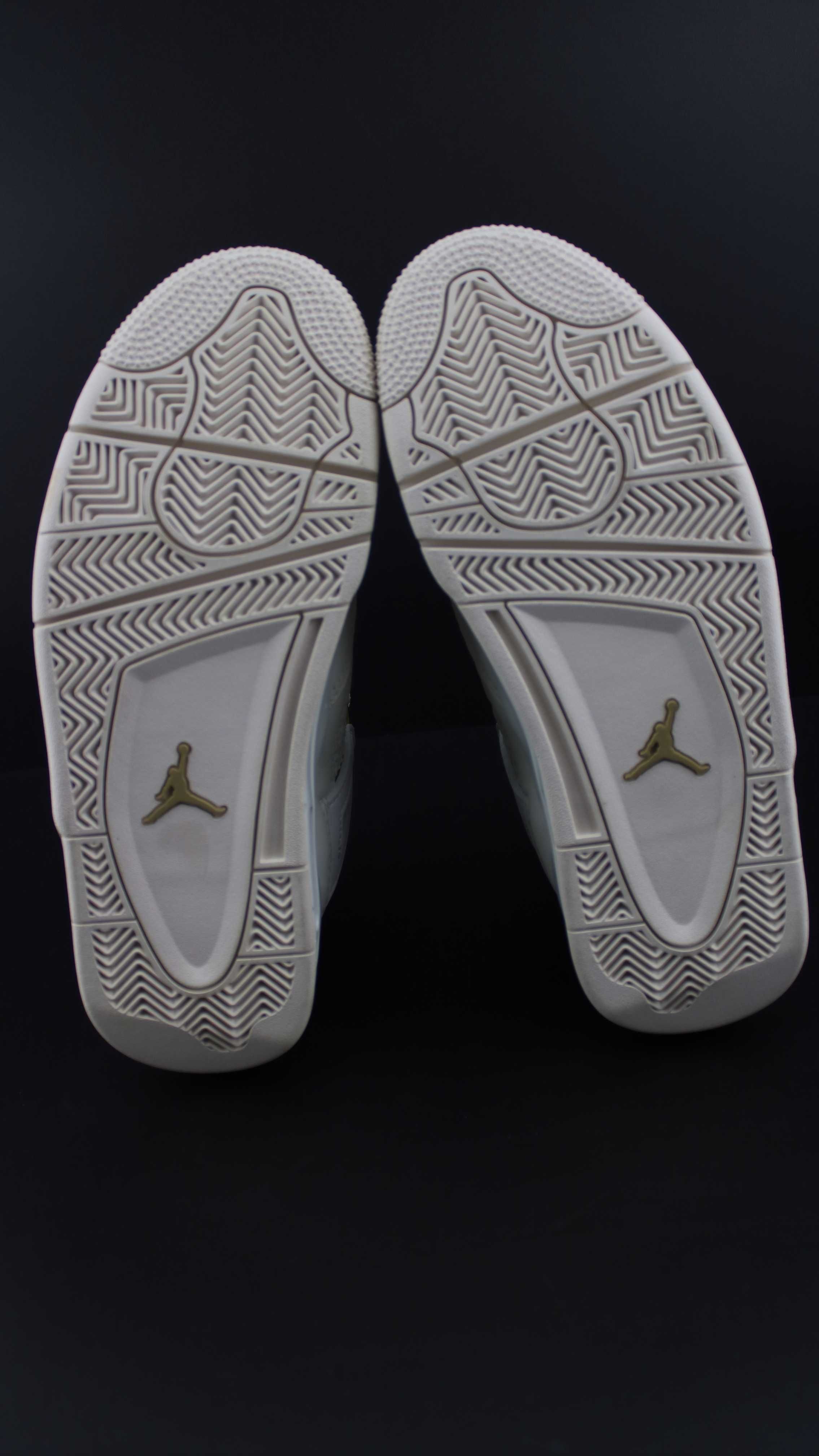 Air Jordan 4 Retro Metallic Gold + CADOU