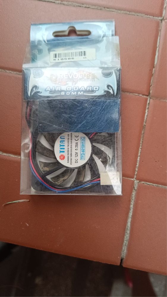 Combo CPU AMD FX8350 +MB GIGABYTE 970 +8 gb kingston 1866