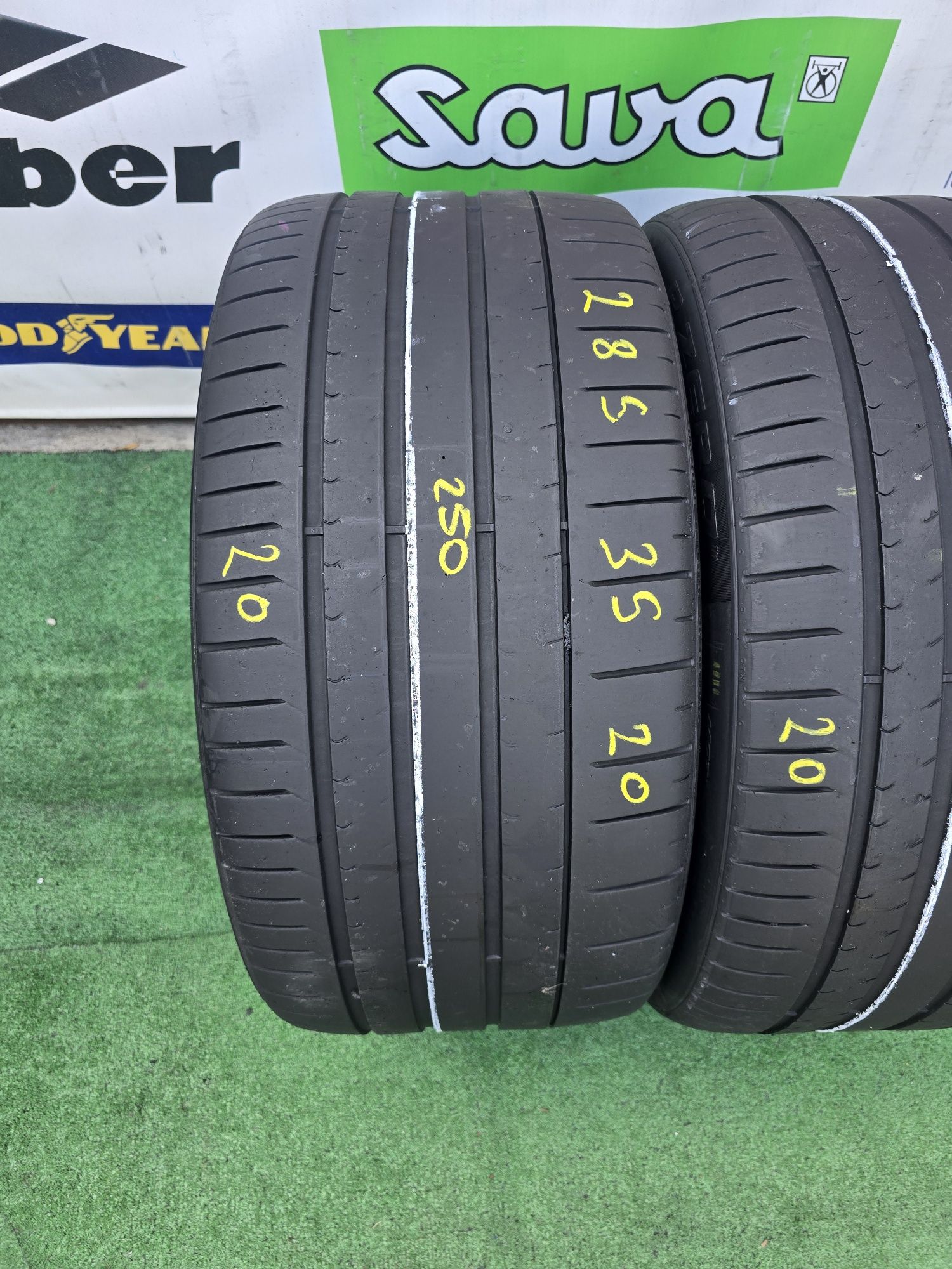285.35.20 pirelli