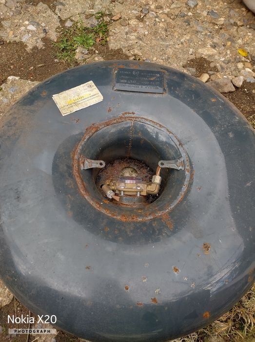 Газова.   бутилка