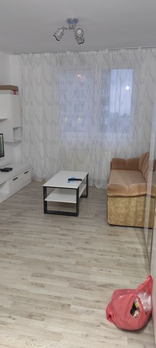 Vând garsoniera Câmpina renovata complet