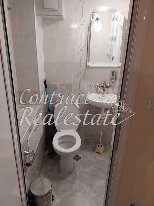 Дава се под наем Двустаен апартамент в Варна, Цветен квартал - 40 кв.м за 372.3 € - Снимка #4