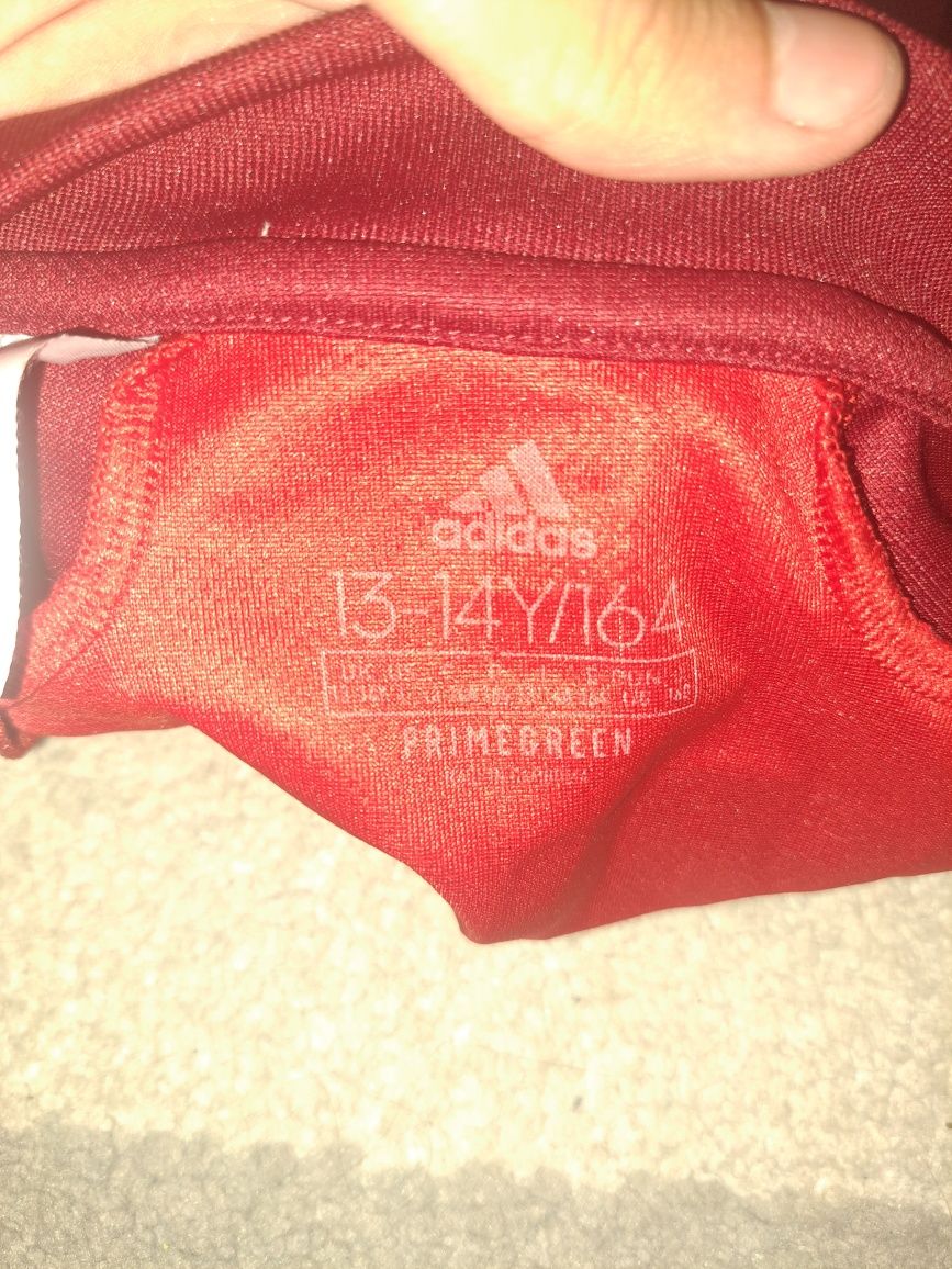 Оригинална футболна фланелка Bayern münchen от сезон 21-22