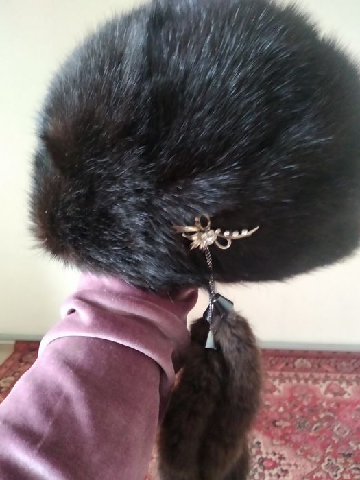 Продам шапкууууууу зимнююю