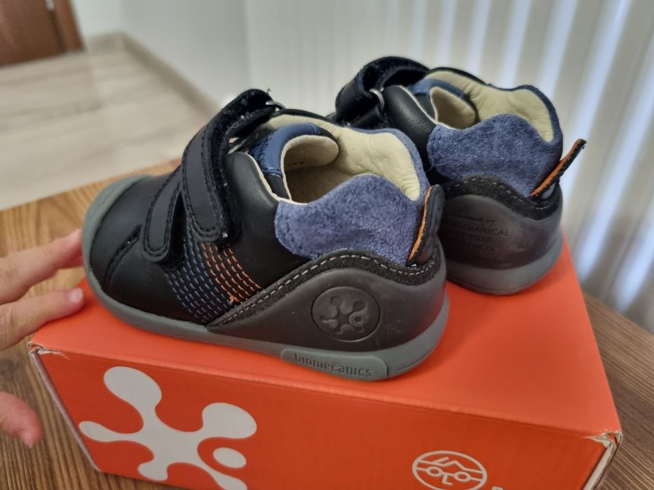 Обувки Биомеханикс