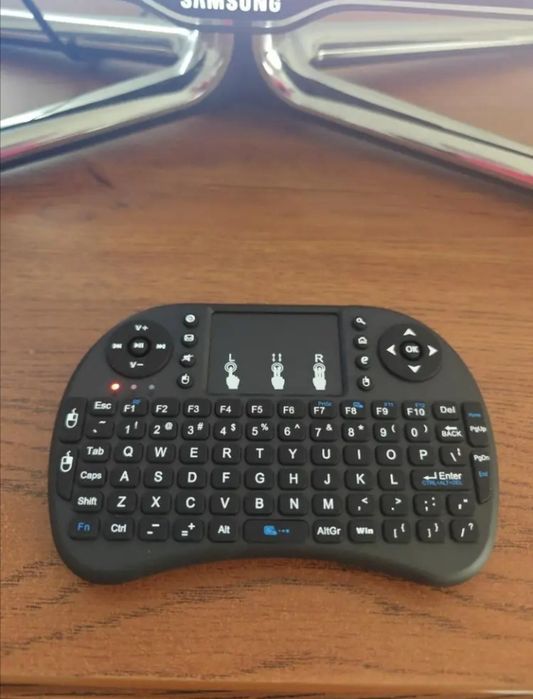 Mini tastatura 2.4G wireless noua