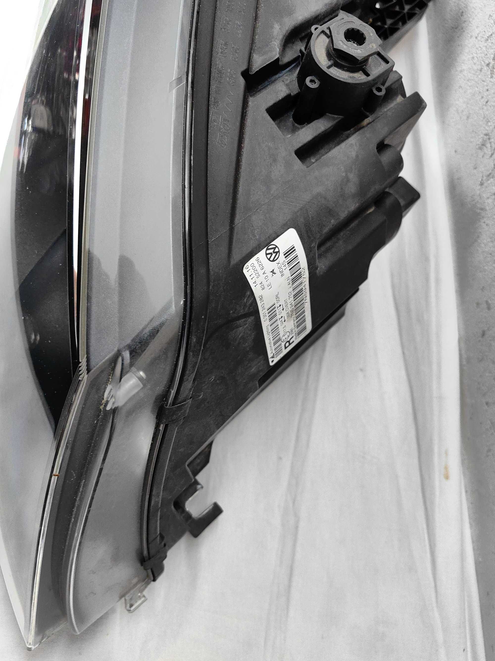 Оригинален фар Сеат  Seat Alhambra Sharan Bixenon