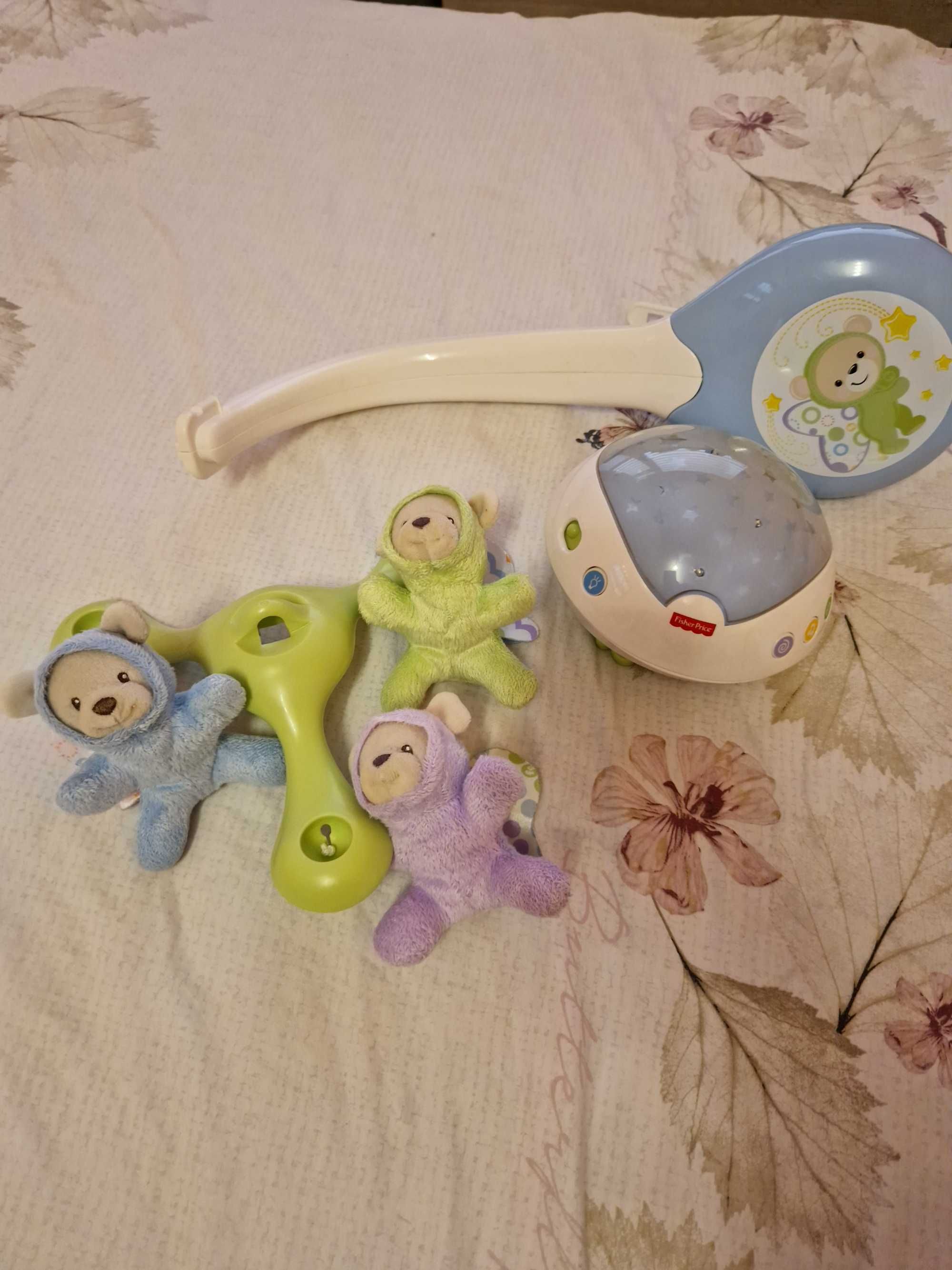 FISHER PRICE Музикална въртележка за легло МЕЧЕТА-ПЕПЕРУДИ