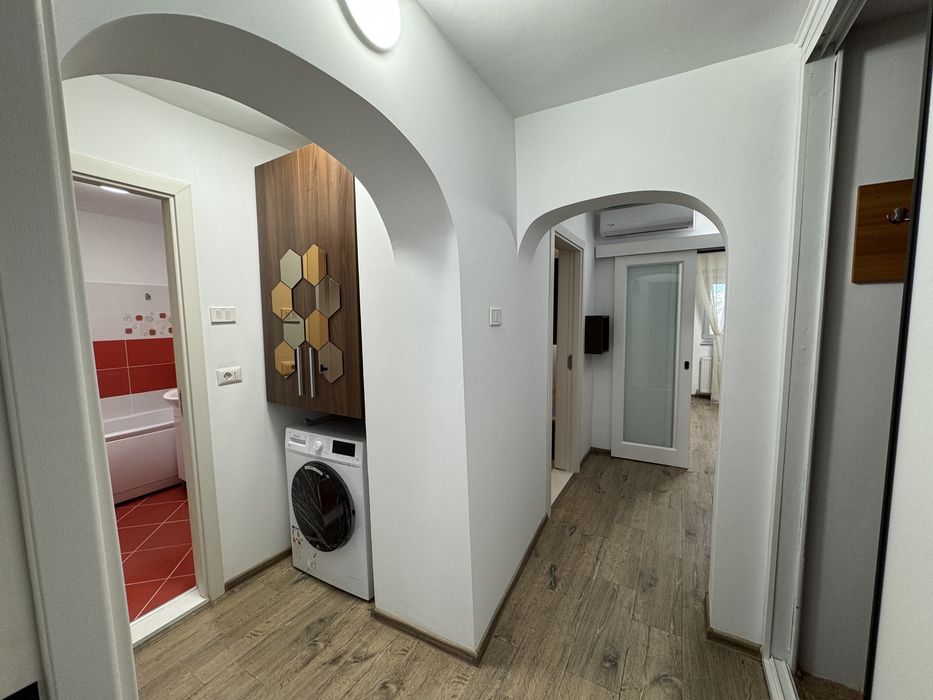 Apartament 3 camere, zona Teatru / Inspectoratul de Jandarmi